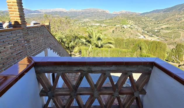 Odsprzedaż - Villa - Vinuela - Inland