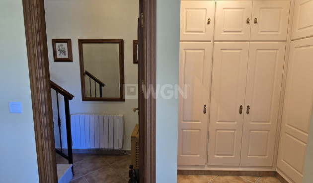 Odsprzedaż - Villa - Vinuela - Inland