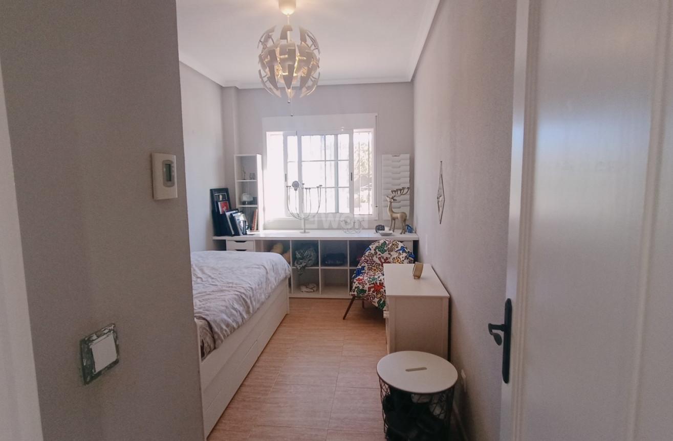 Odsprzedaż - Villa - Avileses - Inland