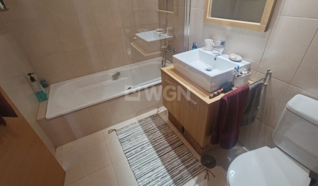 Odsprzedaż - Mieszkanie w bloku - Hacienda Riquelme Golf Resort - Inland