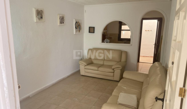 Odsprzedaż - Bungalow - Torrevieja - La Siesta - El Salado - Torreta