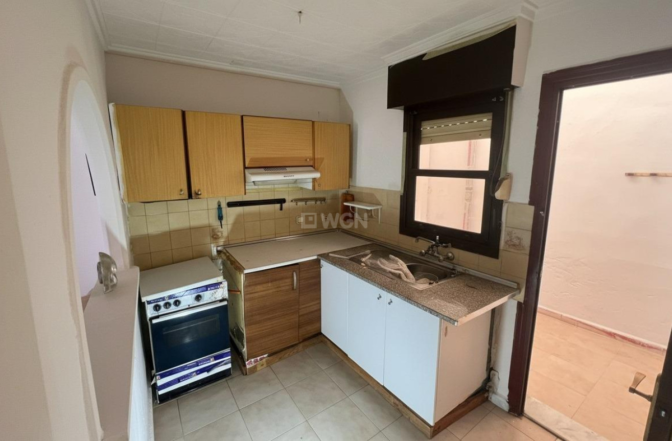 Odsprzedaż - Bungalow - Torrevieja - La Siesta - El Salado - Torreta