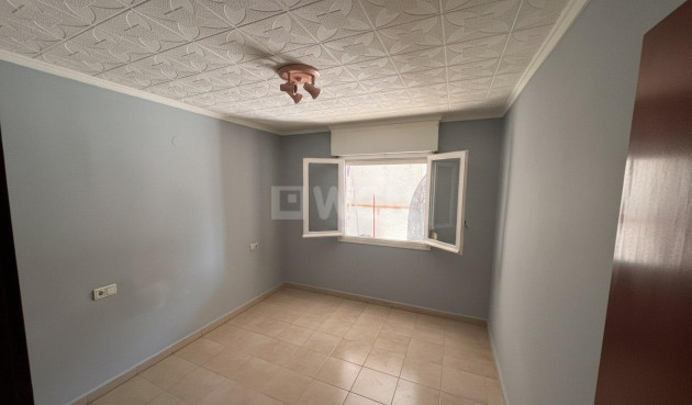 Odsprzedaż - Bungalow - Torrevieja - La Siesta - El Salado - Torreta