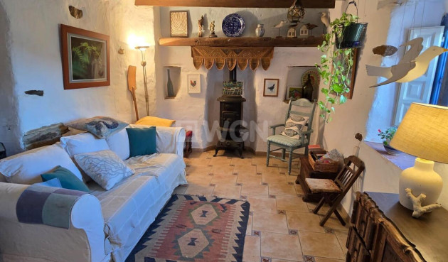 Odsprzedaż - Kamienica - Vinuela - Inland