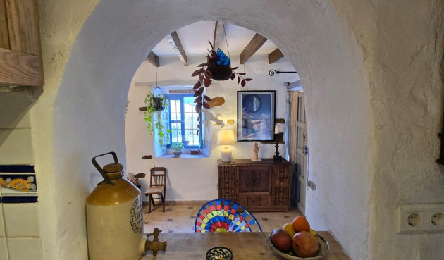 Odsprzedaż - Kamienica - Vinuela - Inland