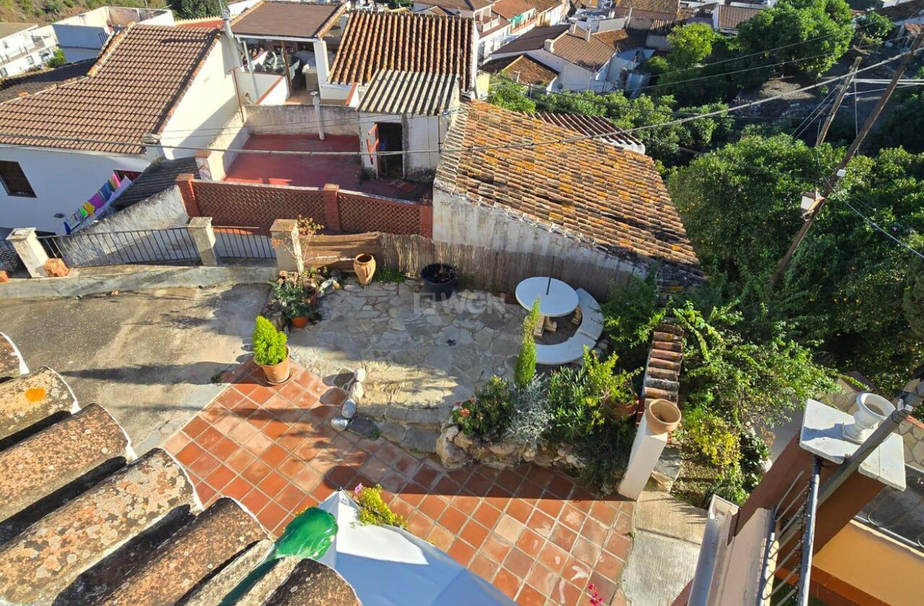 Odsprzedaż - Kamienica - Vinuela - Inland