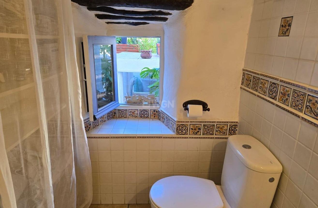 Odsprzedaż - Kamienica - Vinuela - Inland