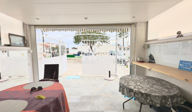 Odsprzedaż - Kamienica - Torrevieja - La Siesta - El Salado - Torreta