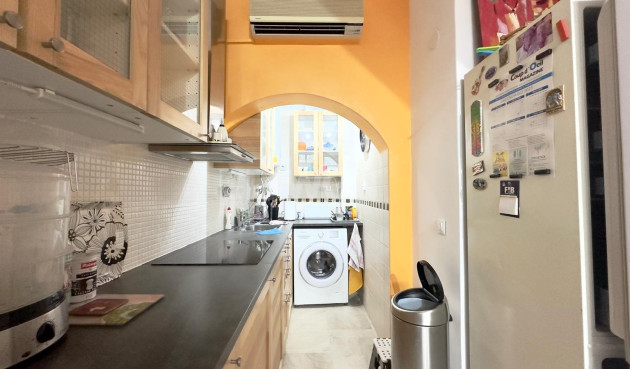 Odsprzedaż - Kamienica - Torrevieja - La Siesta - El Salado - Torreta