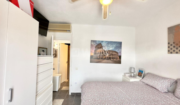 Odsprzedaż - Kamienica - Torrevieja - La Siesta - El Salado - Torreta