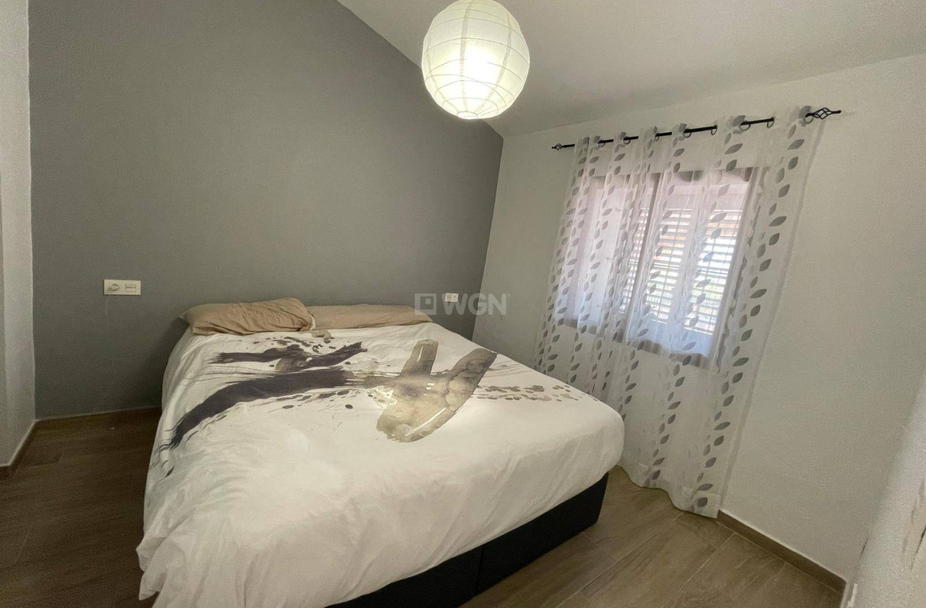 Odsprzedaż - Kamienica - Pilar de la Horadada - Zona Pueblo