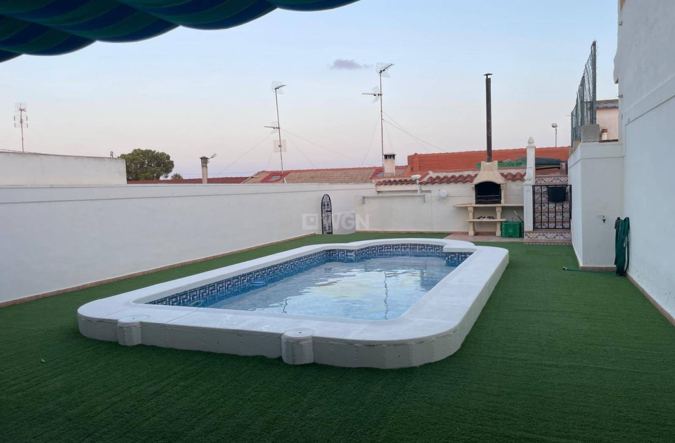 Odsprzedaż - Kamienica - Pilar de la Horadada - Zona Pueblo