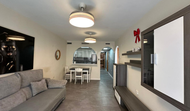 Resale - Apartment / flat - Torrevieja - Centro