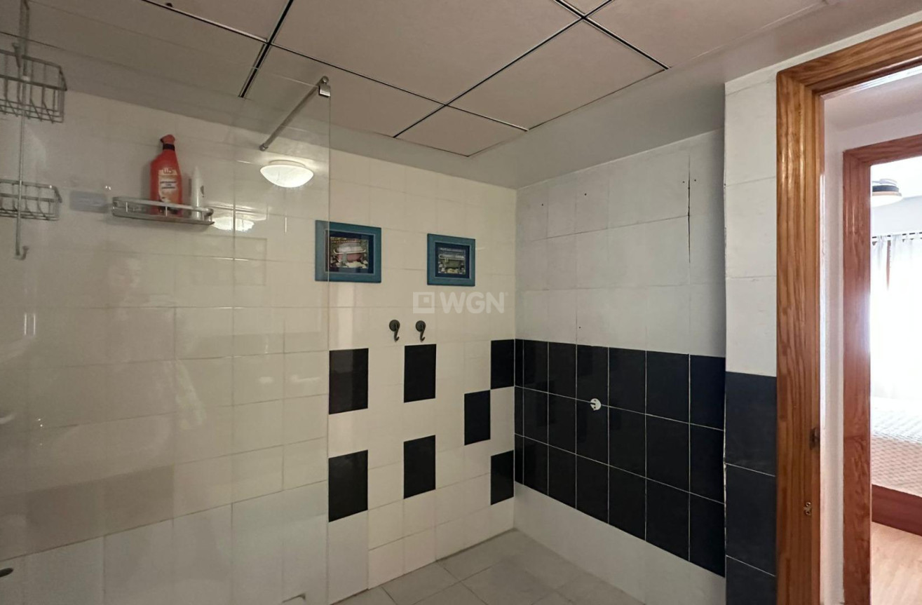 Resale - Apartment / flat - Torrevieja - Centro