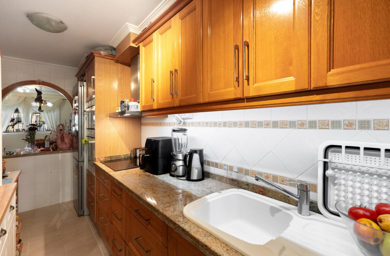 Odsprzedaż - Kamienica - Orihuela Costa - Los Dolses