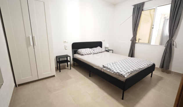 Odsprzedaż - Bungalow - Torrevieja - Playa del Cura