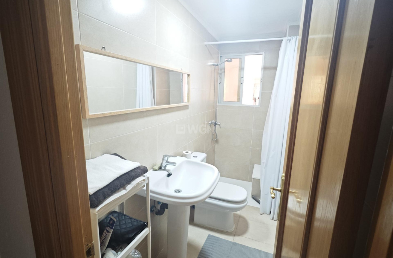 Odsprzedaż - Bungalow - Torrevieja - Playa del Cura