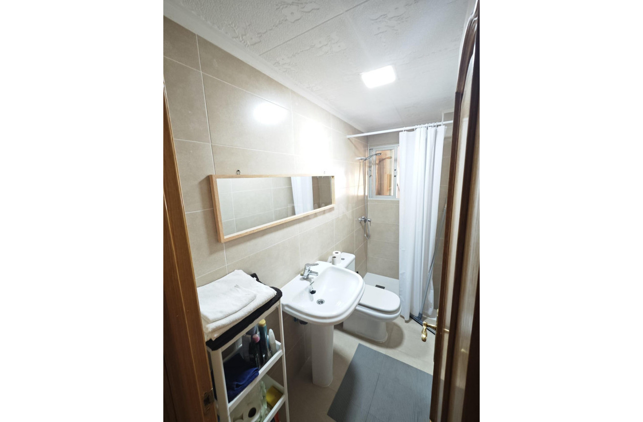 Odsprzedaż - Bungalow - Torrevieja - Playa del Cura