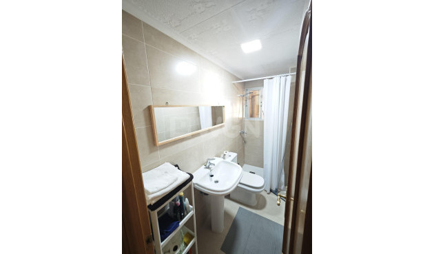 Odsprzedaż - Bungalow - Torrevieja - Playa del Cura