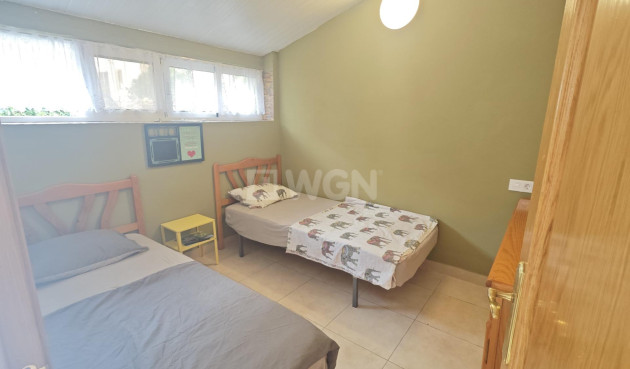 Odsprzedaż - Bungalow - Torrevieja - Playa del Cura