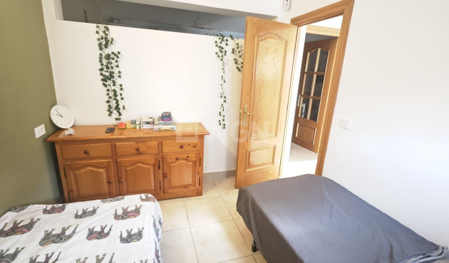 Odsprzedaż - Bungalow - Torrevieja - Playa del Cura