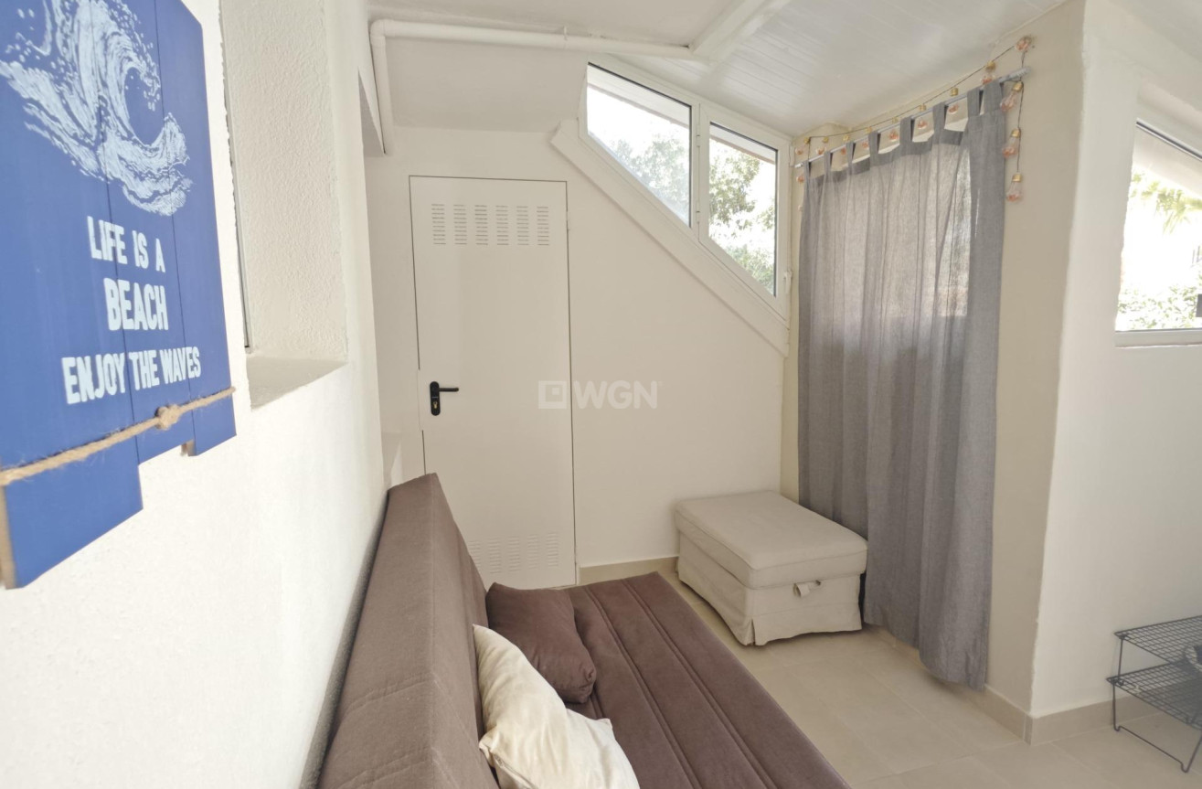 Odsprzedaż - Bungalow - Torrevieja - Playa del Cura