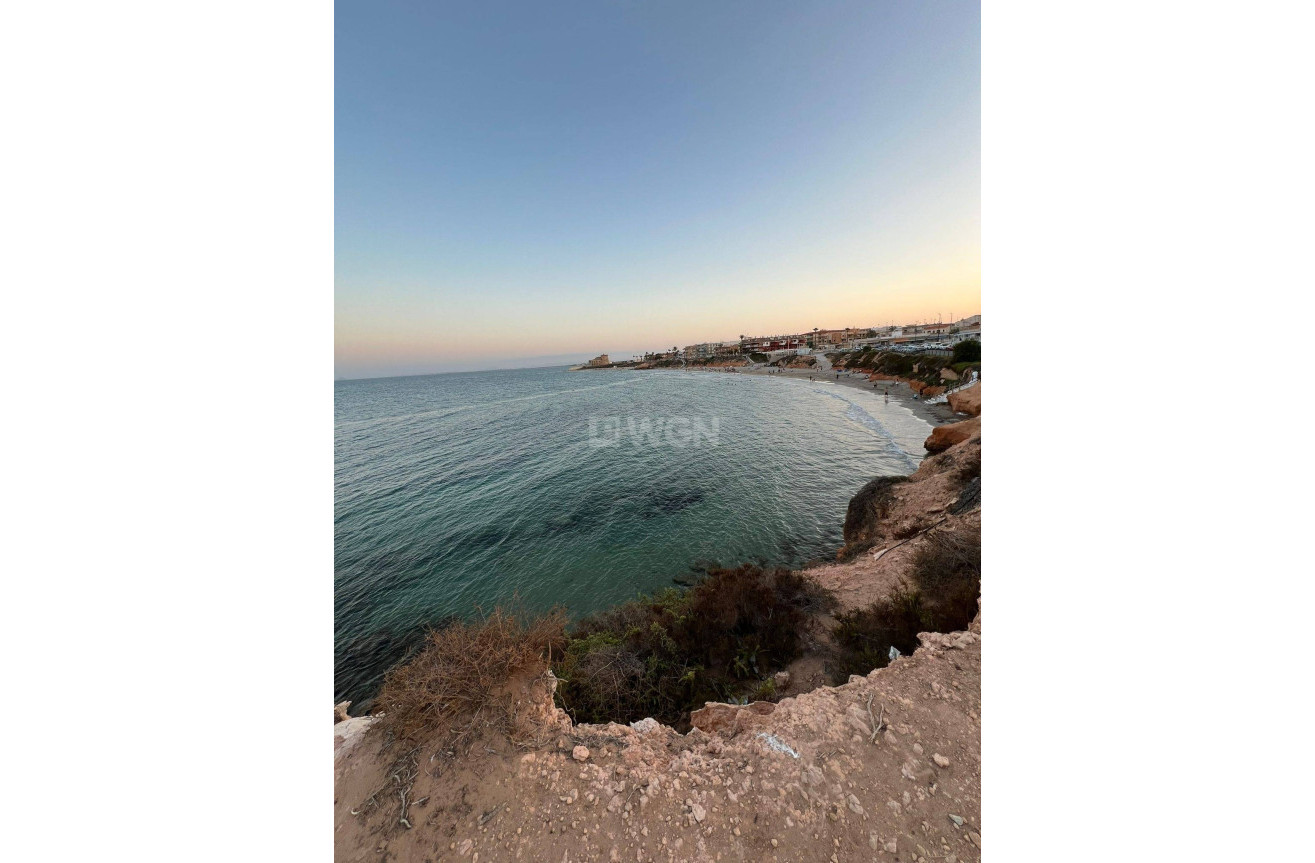 Odsprzedaż - Mieszkanie w bloku - Pilar de la Horadada - La Torre de la Horadada