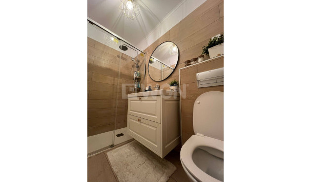 Odsprzedaż - Mieszkanie w bloku - Pilar de la Horadada - La Torre de la Horadada