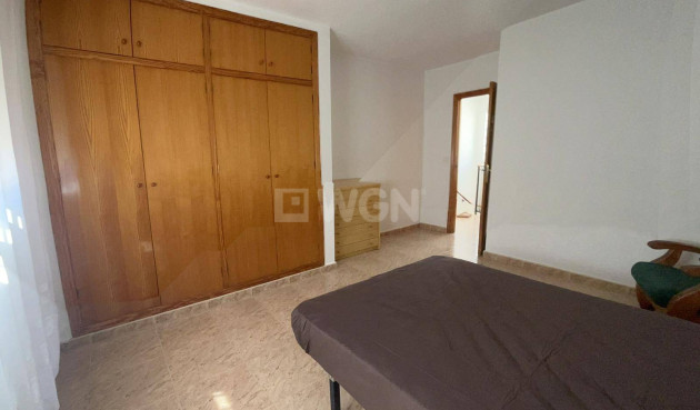 Odsprzedaż - Kamienica - Santiago de la ribera - San blas