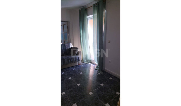 Odsprzedaż - Daszek - Torrevieja - La Mata Pueblo