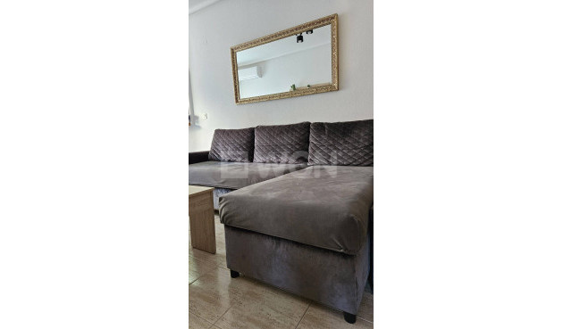 Odsprzedaż - Daszek - Torrevieja - Acequion