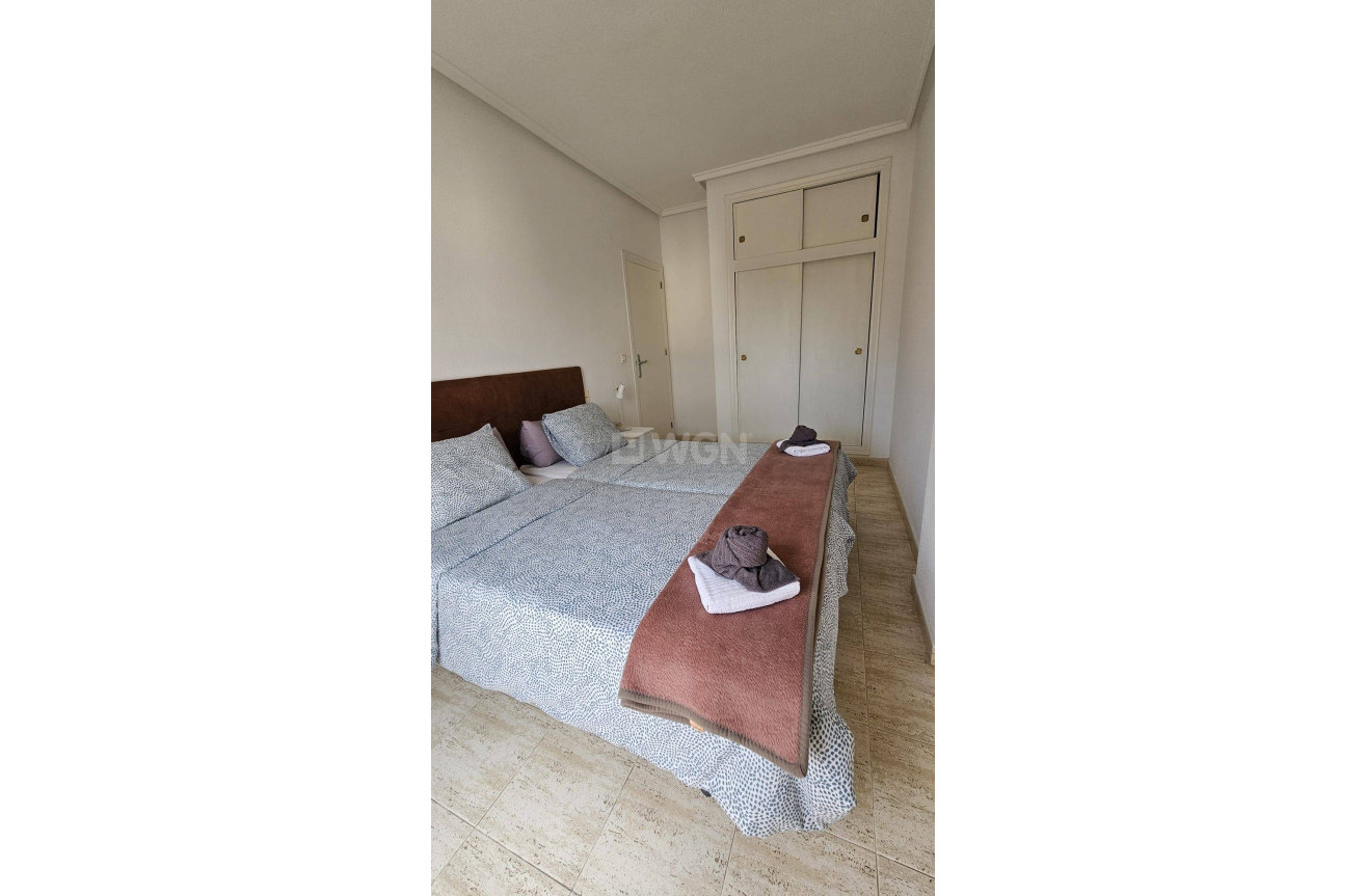 Odsprzedaż - Daszek - Torrevieja - Acequion