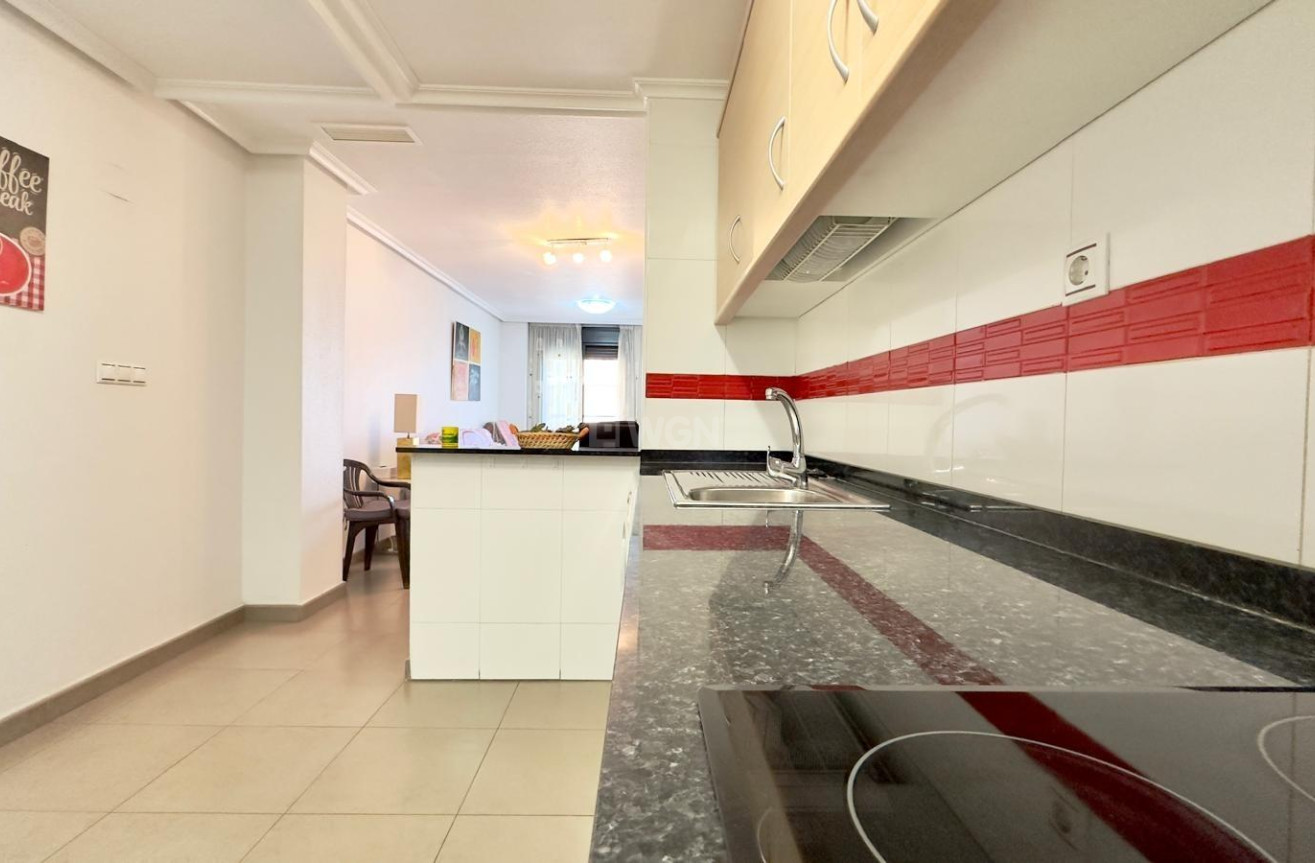 Resale - Apartment / flat - Torrevieja