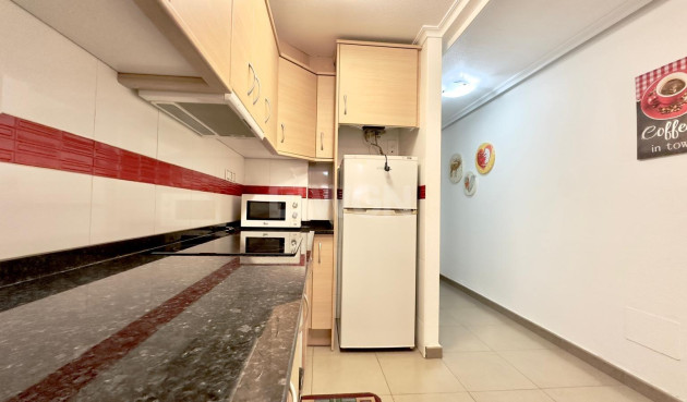 Resale - Apartment / flat - Torrevieja