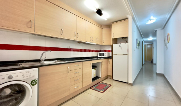 Resale - Apartment / flat - Torrevieja