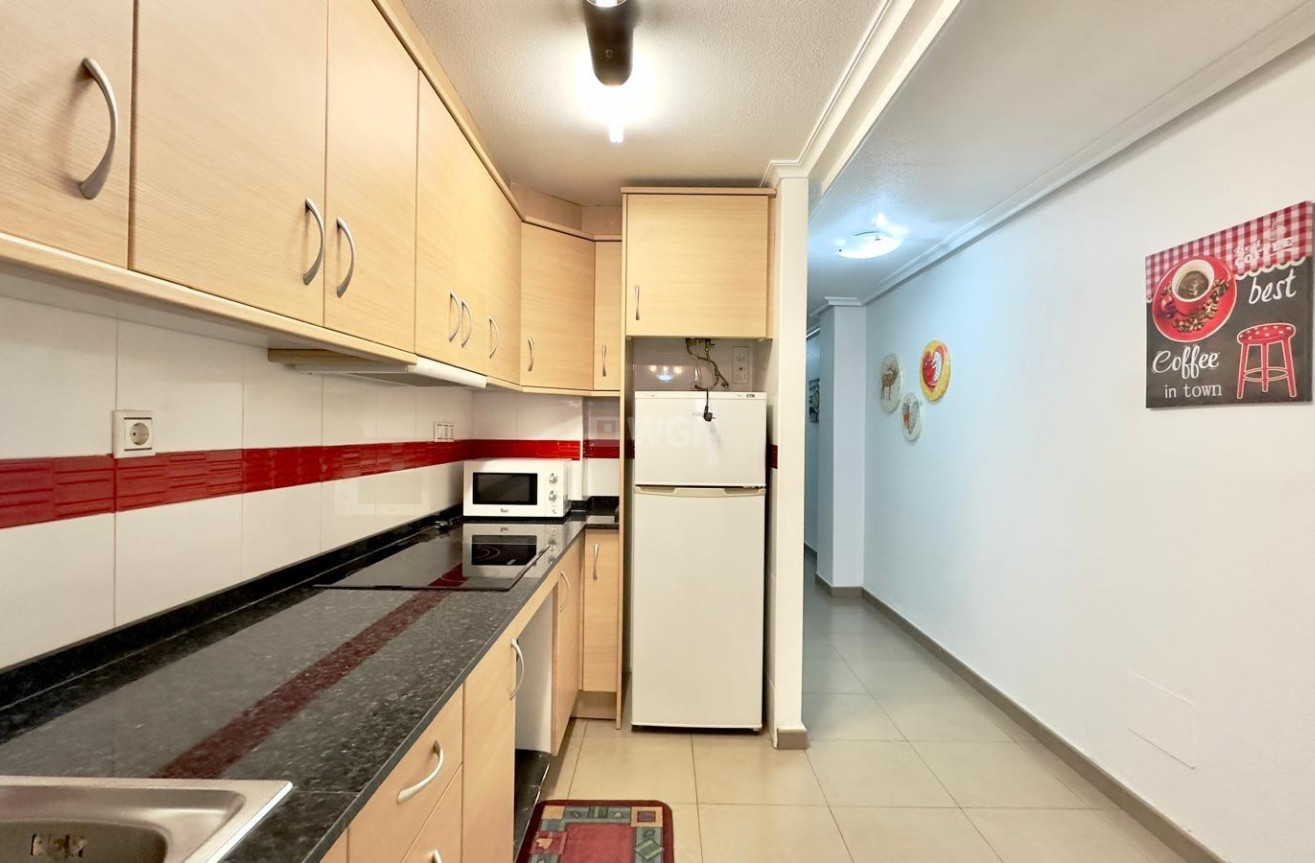 Resale - Apartment / flat - Torrevieja