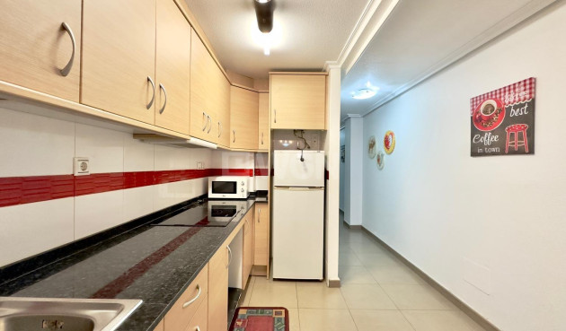 Resale - Apartment / flat - Torrevieja