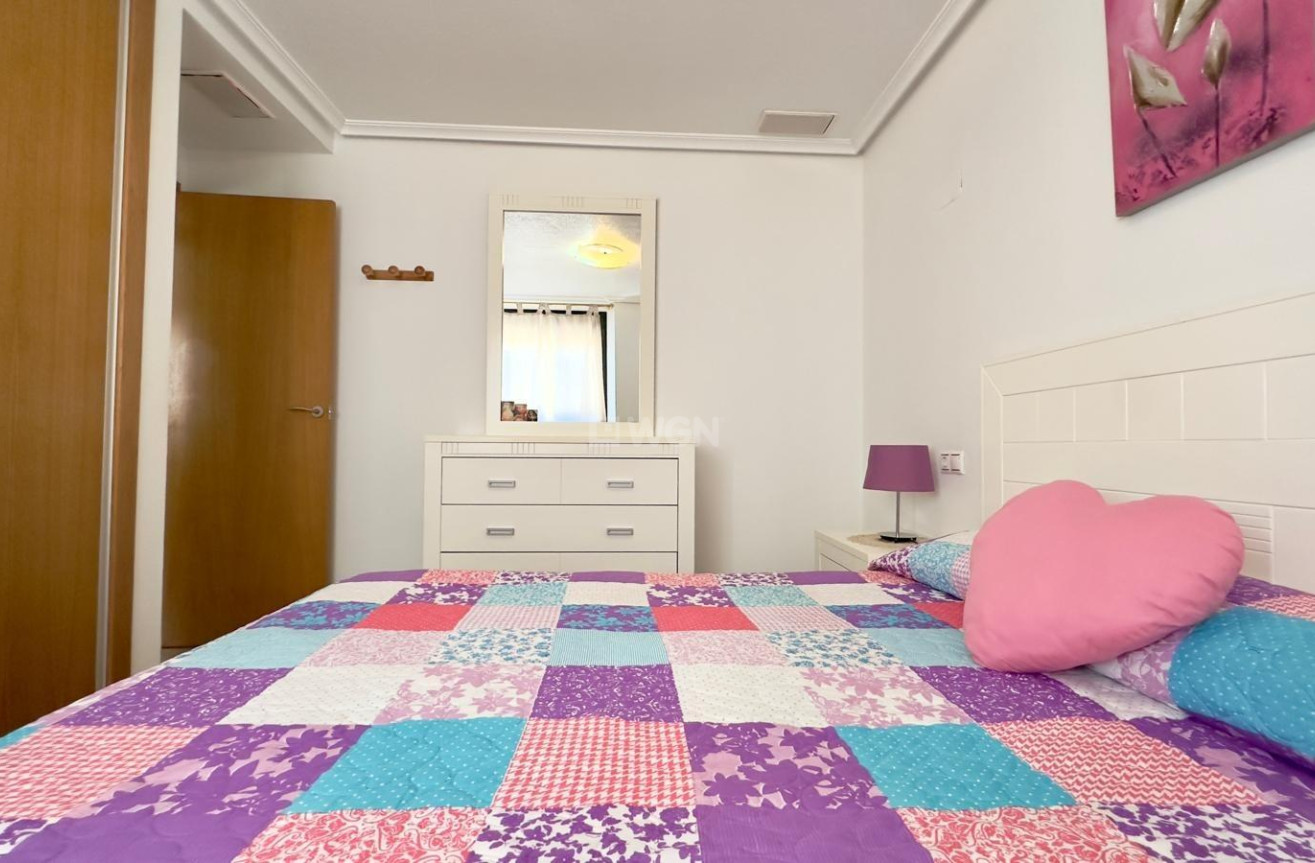 Resale - Apartment / flat - Torrevieja
