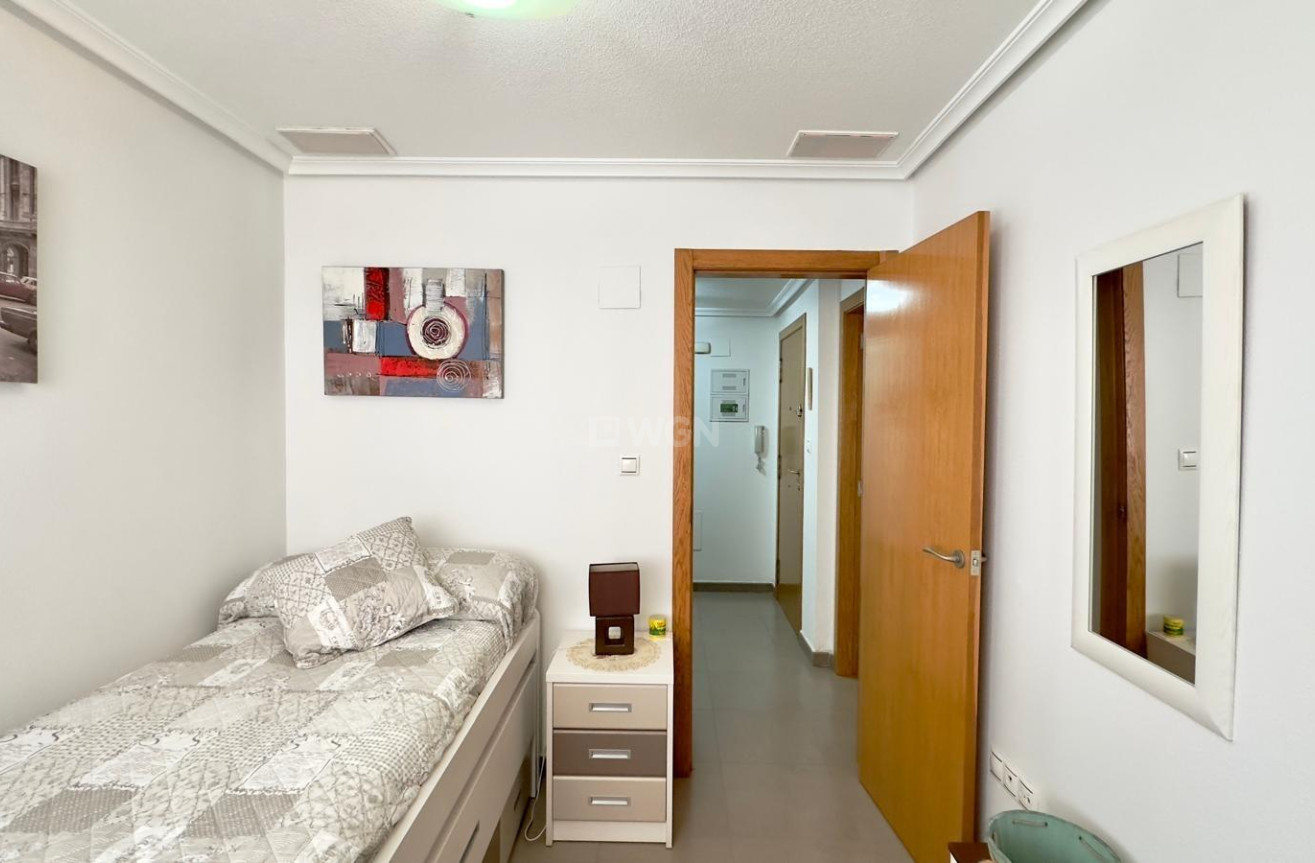 Resale - Apartment / flat - Torrevieja