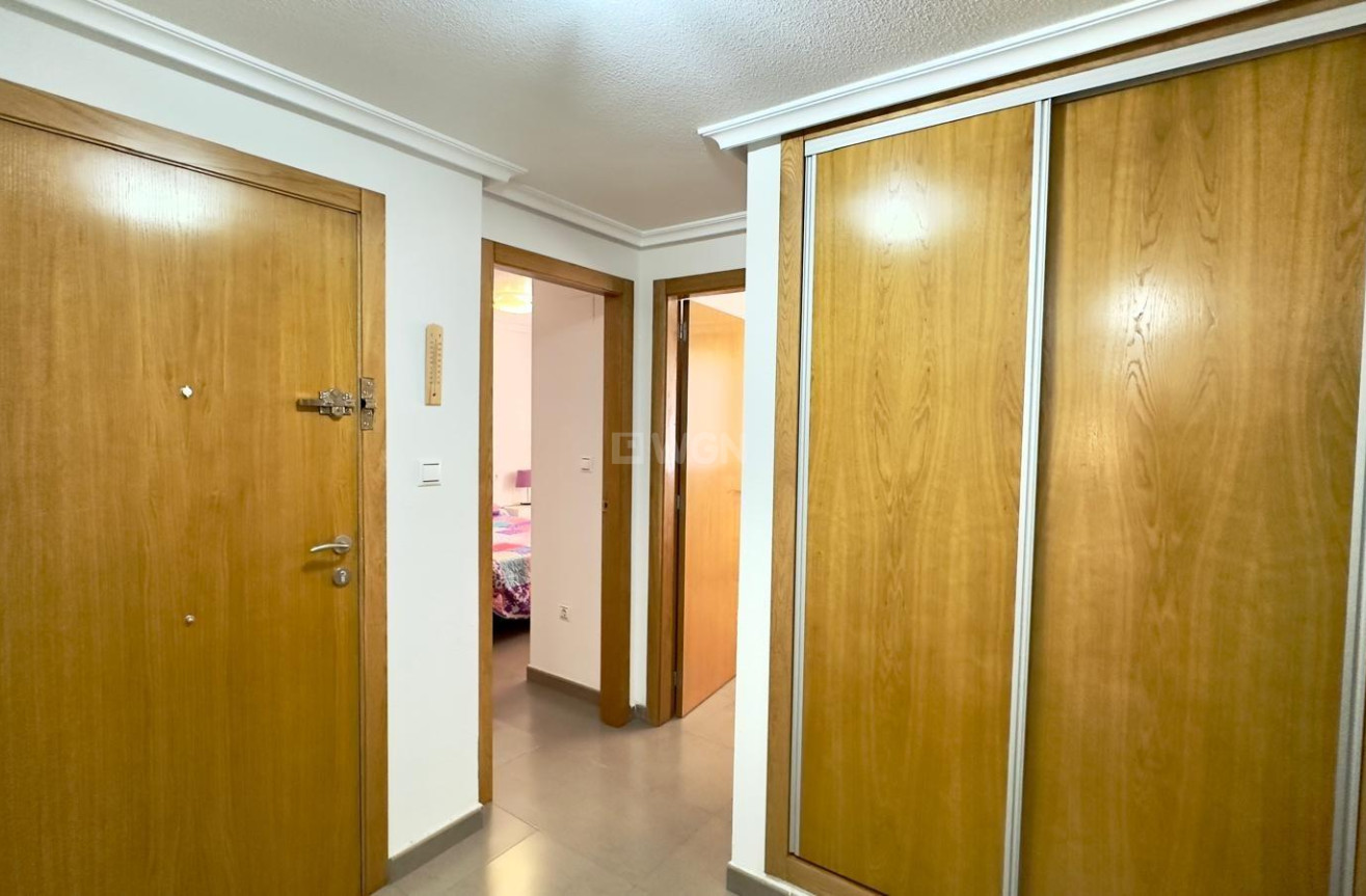 Resale - Apartment / flat - Torrevieja