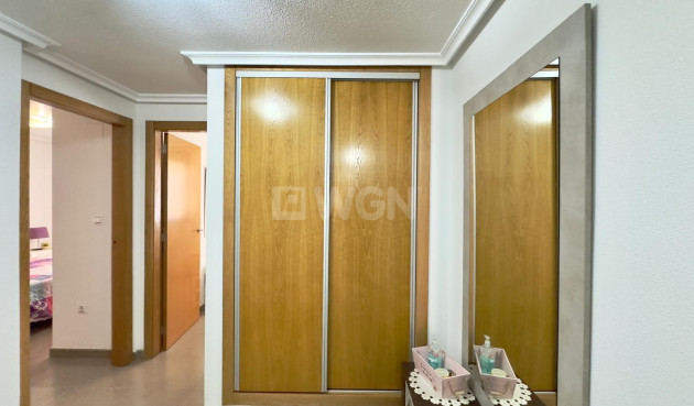 Resale - Apartment / flat - Torrevieja