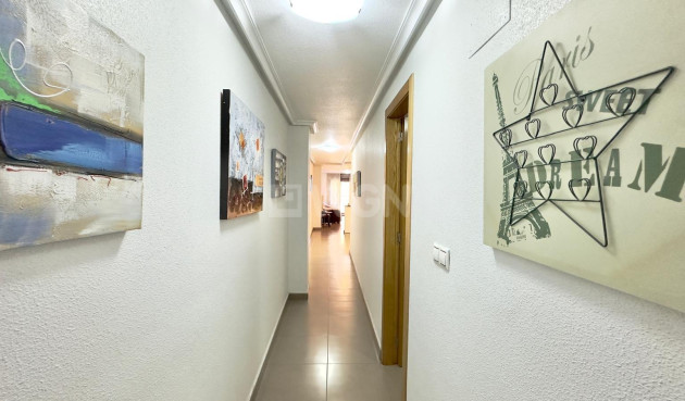 Resale - Apartment / flat - Torrevieja