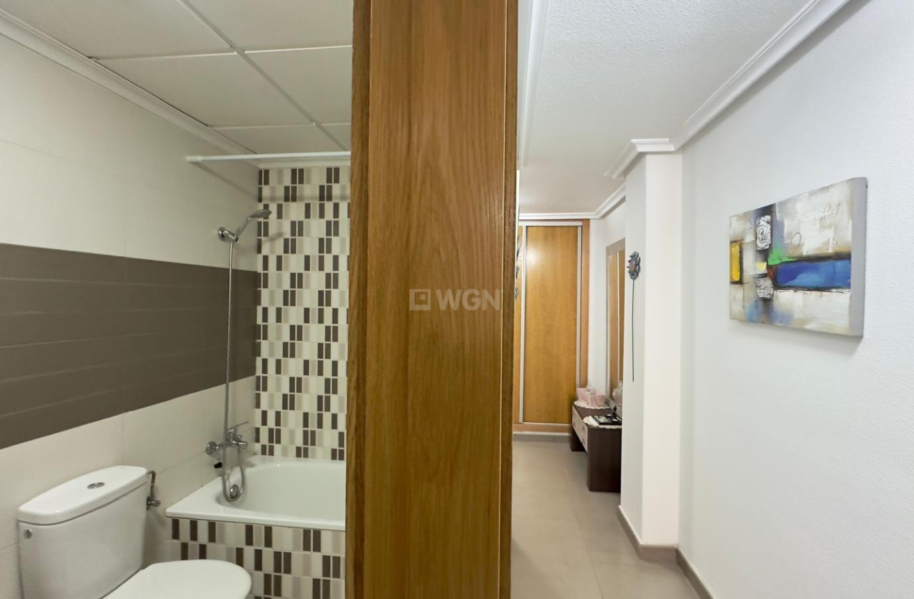 Resale - Apartment / flat - Torrevieja