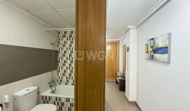 Resale - Apartment / flat - Torrevieja