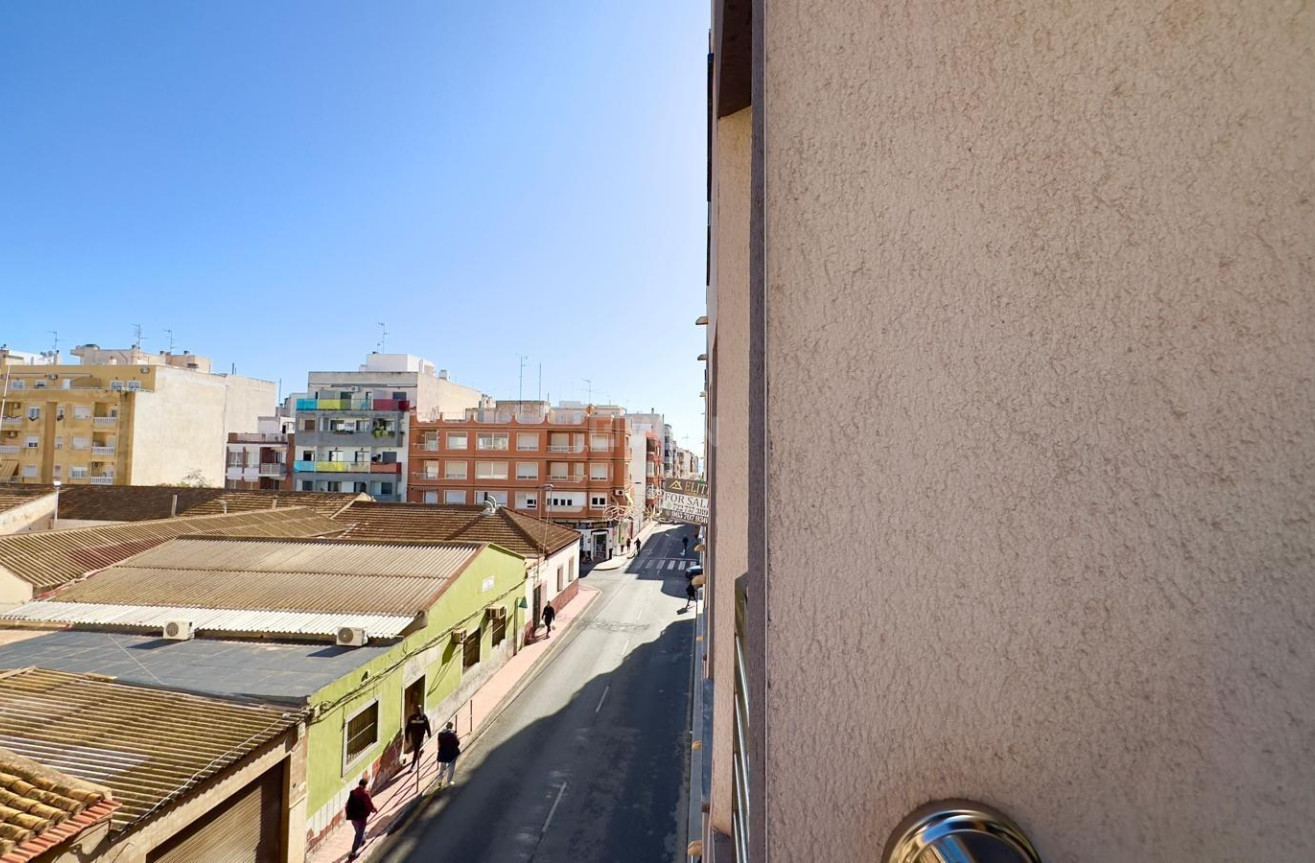 Resale - Apartment / flat - Torrevieja
