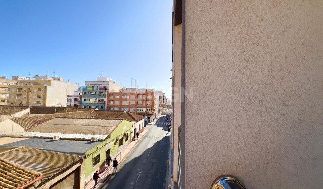 Resale - Apartment / flat - Torrevieja