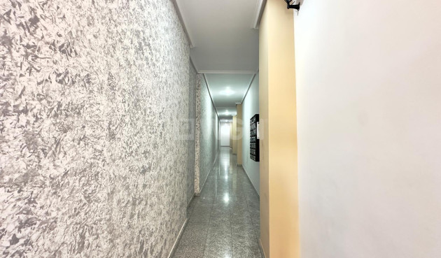 Resale - Apartment / flat - Torrevieja