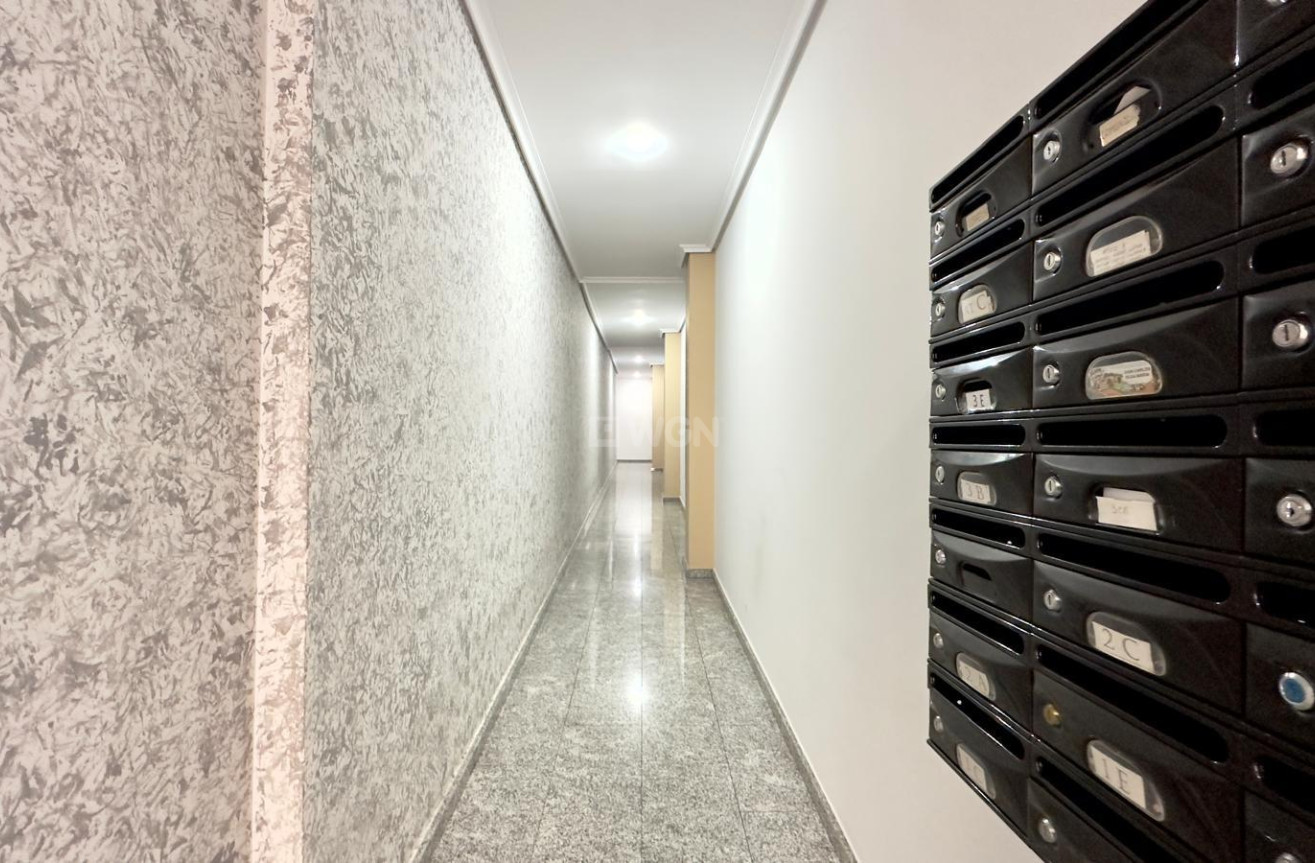 Resale - Apartment / flat - Torrevieja