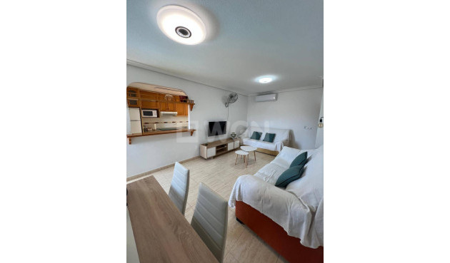 Odsprzedaż - Mieszkanie w bloku - Pilar de la Horadada - Riomar