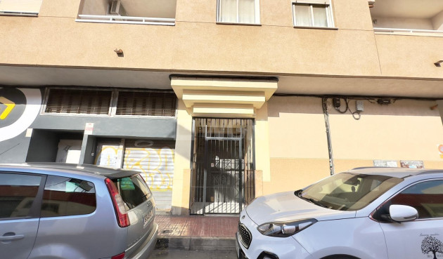Wiederverkauf - Wohnung - Torrevieja - Centro